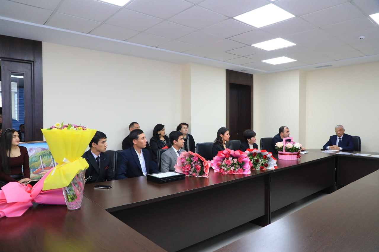 TAQUning bir guruh professor-o‘qituvchilari hamda talabalari taqdirlandilar